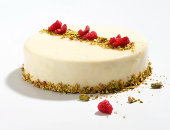 entremet vanille-framboise-pistache